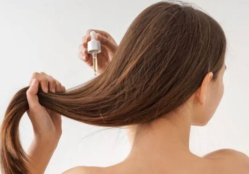 العناية بالشعر