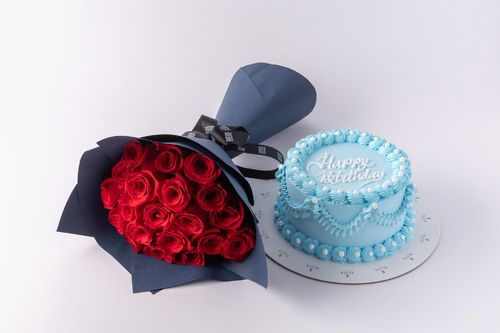 Cake with flower