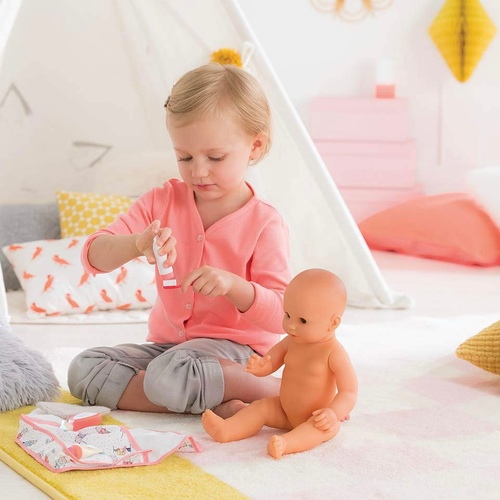 Dolls and Characters