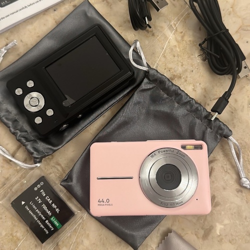 DIGITAL CAMERAS