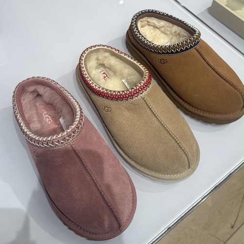 UGG
