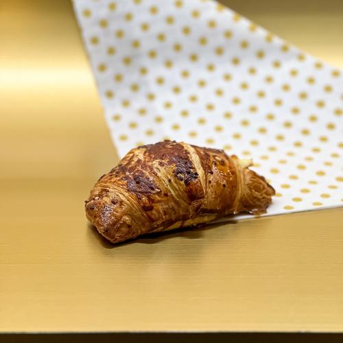 Cheese Topping Croissant - Cheese Topping Croissant