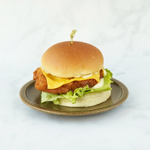 Classic chicken - Panko fried chicken , American cheddar , iceberg and mayo served in freshly made potato bun