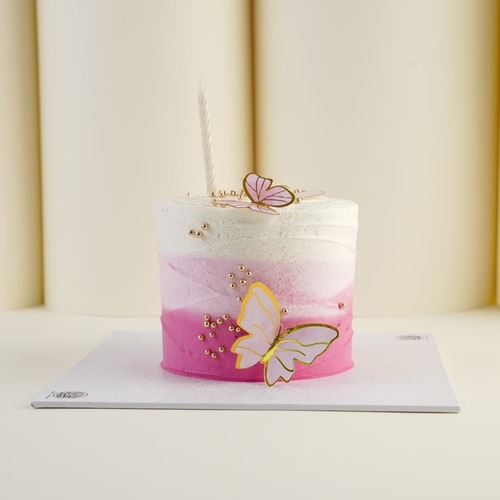cake 6 inches white and pink(butterfly)