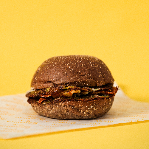English  Protein Muffin With Smashed Flafel