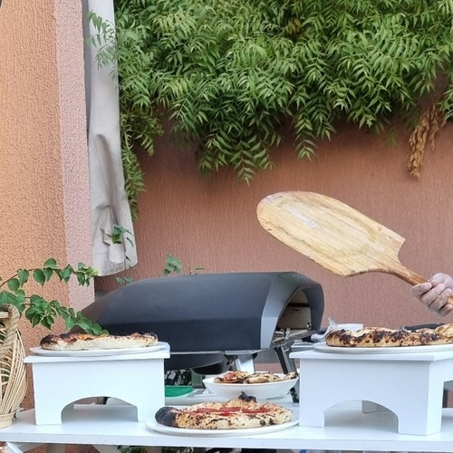 بيتزا كيترنج
