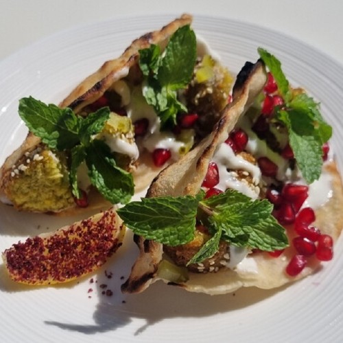 Lemon Falafel pita