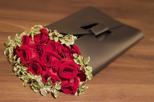 Luxurious leather rose bag, red rose