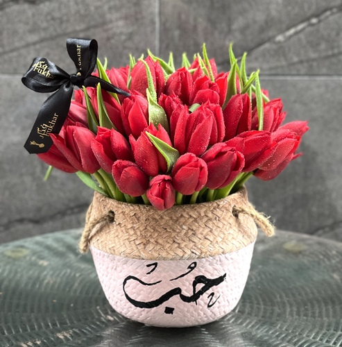 Red Tulip Love Vase