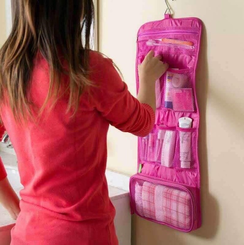 Makeup hanging bag