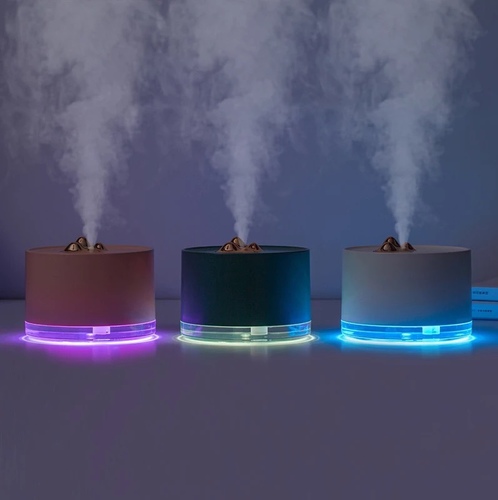 mountain chain humidifier - 500 ml water tank capacity, up to 8 hours of humidification. With 2 levels of humidification, you can choose between continuous spraying and intermittent syringes according to your wishes. It will automatically shut down without water, even if you forget to shut down.Aroma diffuser, humidifier, fragrance lamps 3 in 1. Add your favourite water soluble essential oils and you can enjoy the aroma with your humidifier. 7 colourful ambient lights brighten up your night.