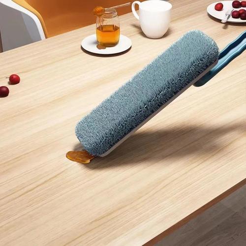 Microfiber cleaning brush