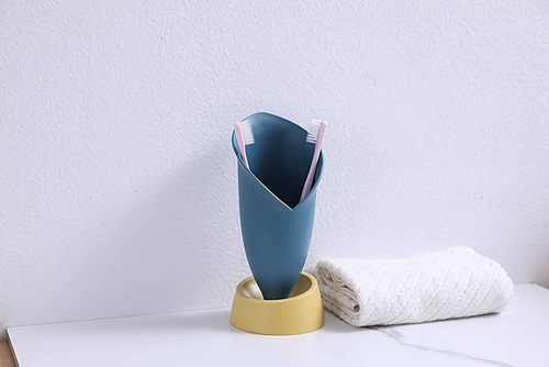 Versatile holder