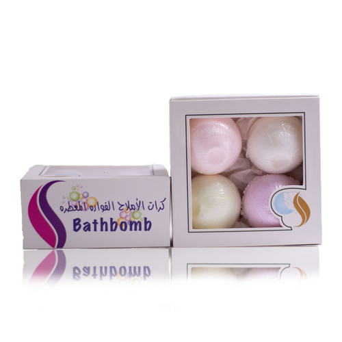 Sabonaty - Bath bomb 4 pc - Bath bomb can (4 grains) Bath Bomb is a sparkling, scented bathball that gives skin of any kind, and makes the skin soft and moist. Bath Bomb has many health benefits, due to its richness in moisturizing substances that benefit the body and make it as soft as silk, most notably: Bath Bomb is a general body softener. It contributes to the skin's absence from any impurities, so that it adds softness and shine to it and restores youth and vitality. Contributes to the treatment of skin diseases because it contains mineral salts and the richness of some ingredients that include sodium bicarbonate and lemon acid They are responsible for foraning these balls when they come into contact with the water. These ingredients, in particular, will repair and clean skin damage from the depths. Sparkling balls strengthen blood vessels, delaying signs of aging and looking attractive and younger Bath Bomb box (4 grains)... With different smells... Damascene Rose - Lemon Refreshing - English Lavender - Canadian Sweetness  Total weight 230 grams