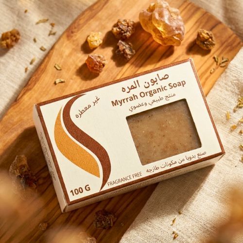 صابون المره - خالي من العطر مناسب للحج&nbsp; صابون طبيعي فاخر.....صنع من زيت الزيتون البكر والمره الشقراء.. تعمل على التنظيف العميق للبشره الدهنيه وحب الشباب. .... خالي تماما من اي مواد كيماويه.. غير معطره ...صناعه يدويه&nbsp; 100 جرام