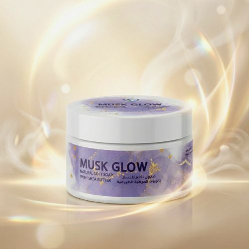 صابون مسك جلو الطبيعي الناعم - صابون كريمي ينظف الجلد دون جفاف&nbsp; صنع من زيوت مرطبه وزبده الشيا ..رغوة كثيفه&nbsp; &nbsp; &nbsp; &nbsp; يمكنك استخدامه كرغوه حلاقه عند ازاله الشعر بالشفره لانه يساعدها على الانزلاق فوق الجلد &nbsp;&nbsp;&nbsp; برائحة المسك والورد و العنبر&nbsp; الوزن 300 جرام