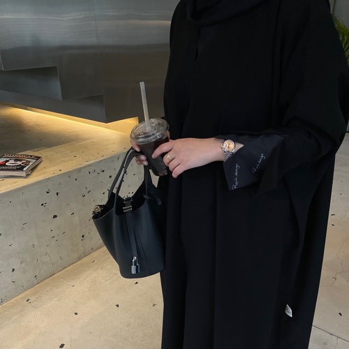 Rouh abaya