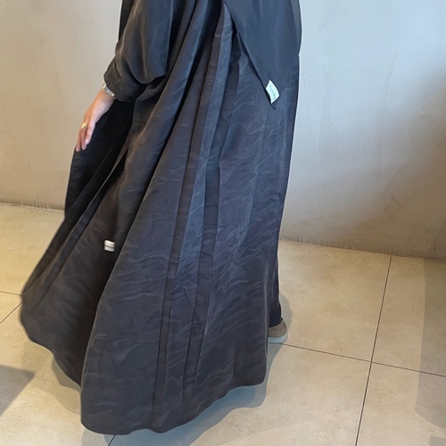 silk abaya