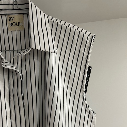 striped shirt