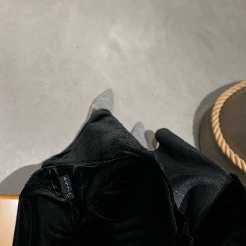 velvet 2