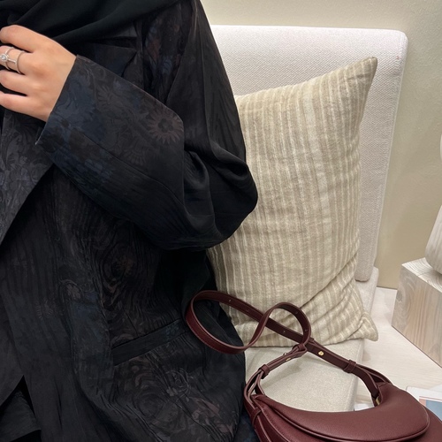 Hr blazer