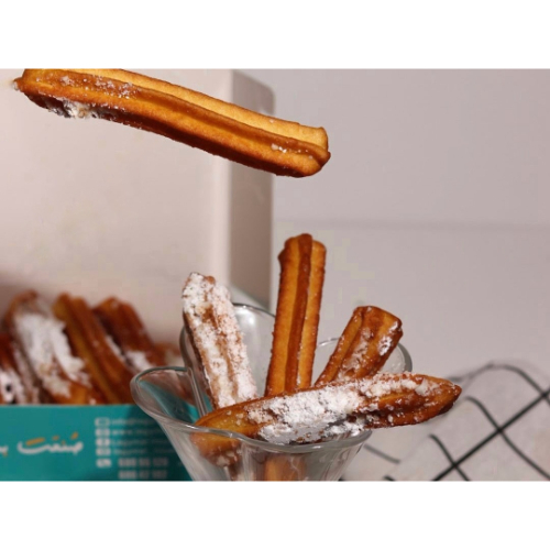 Churros Medium - Powdered sugar and nutella