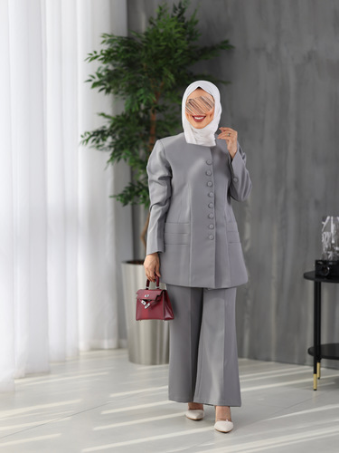 Minimalist Suit Set