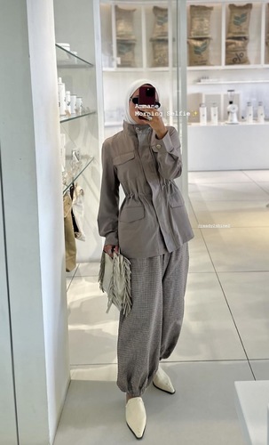 medium jacket