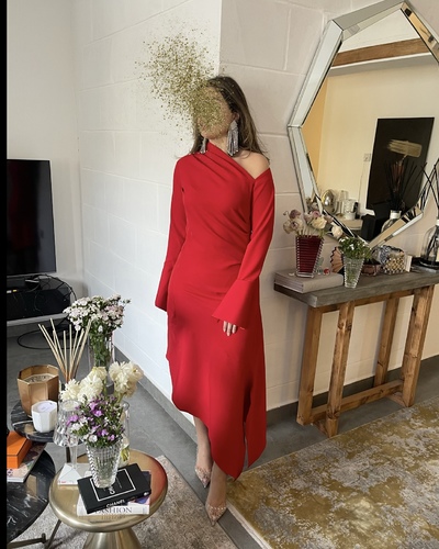 REAL RED - creab fabric 
 SIZE M IN PHOTO   Length 44 / 53  
 Please provide us with your size and length details in the note box 
 Note: All orders on this item are pre-orders and will take 2- 7 business days