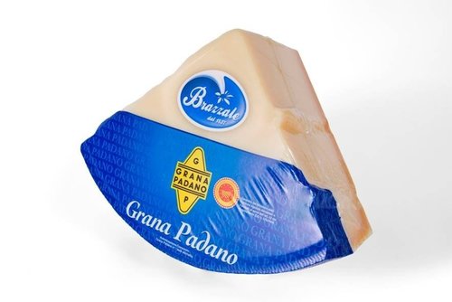 برازيل جرانا بدانو - ايطاليا 300 غ - Grana Padano, DOP Intense flavor and creamy texture with granules. It is used for pasta, rice and cheese boards. Aged 15/16 months.