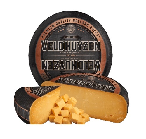 جبنة جودة العلامة السوداء - هولندا  250 غ - Veldhuyzen Black Label is the flagship cheese of the Veldhuyzen range. It's extra matured and has beautiful white ripening crystals.