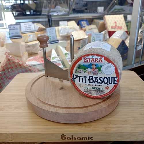 LE PETIT BASQUE CHEESE   Appr (650 g) -France - P'tit Basque is a medium-firm cheese with a pungent smell and a mild flavor for a sheep's milk cheese. P'tit Basque is a 100% pure sheep's milk cheese produced in France's Basque region in the Pyrenees Mountains, the region that spans the border between France and Spain.