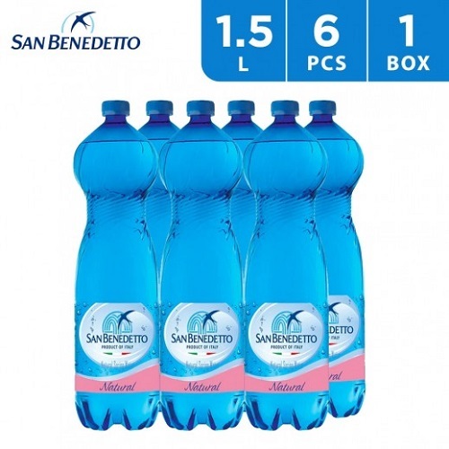 سان بينيديتو المياه المعدنية 6x1.5 L - إيطاليا - مياه سان بينيديتو المعدنية تأتي من الأنهار الجليدية في الدولوميت ، وهي جزء من جبال الألب الإيطالية في شمال شرق إيطاليا. بعد تدفق مسافة كبيرة تحت الأرض ، يتم سحب المياه ، التي تم استغلالها على السطح في العصور القديمة ، من 1000 قدم أسفل ، في حوض تحت الأرض في سهل فينيتو.