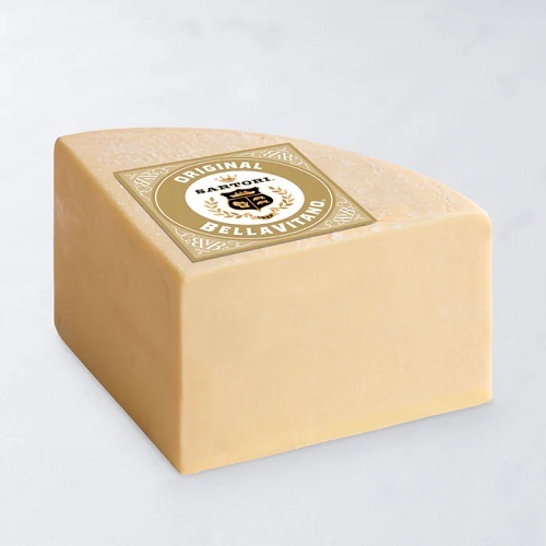 GOLD ORIGINAL BELLAVITANO CHEESE 200G-USA - Rich and creamy with a nutty, fruity flavor, it starts like a Parmesan and ends with hints of melted butter.Taste Notes: Smooth, buttery richness meet notes of fruity, sweet, and nutty flavors that will surprise your taste buds with every bite. Creamy, salty, and sweet – a prized trifecta. BellaVitano® is the epitome of versatility. Whether standalone, paired, or on your favorite dish, you can’t go wrong.