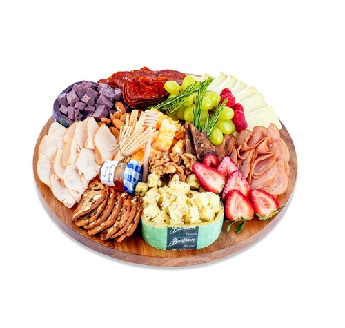 Medium Round Platter Mix - - Serves 6-7 persons - 4 Types of Premium  cheese - 3 Types of Cold Cut - Dried Fruits and Nuts - Seasonal Fresh Fruits