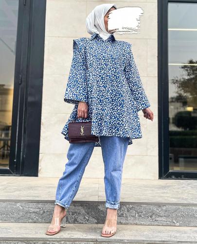 Her Highness - Blue Dotted Shirt - _ Model wearing size M, model Hight 154cm _Top length 34 inch _Fabric type : cotton _ Dry-clean only _ No refund no exchange