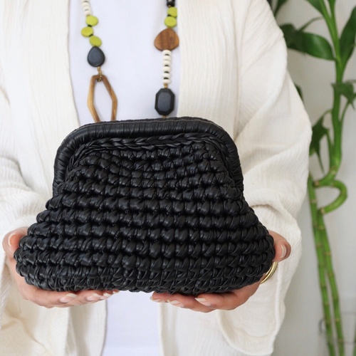 BLACK CLUTCH - SIZE :  Small  MATERIALS : leather  
 ** Handmade