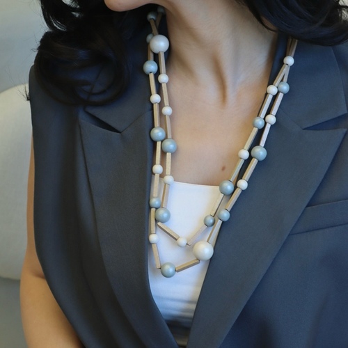 pearl necklace - Materials : wood  Length : 52 CM ( LONG / ADJUSTABLE )