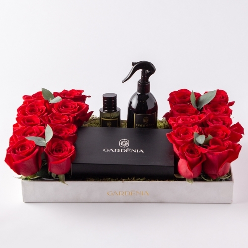 Box12 - Beautiful roses with 15 chocolate's box and 50ml perfume and 250ml home perfume spray