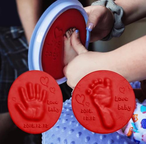 Children's fingerprint red - Create beautiful memories from birth   A fingerprint of the leg or hand, with the possibility of writing the date or some words        Baby Care Hand and Footprint Clay, 20g Soft Fluffy Clay Material DIY Handprint, Baby Handprint Toys        Prepation     Please clean your hands and the work surface you are going to use prepare a flat and clean table and try to find a smooth surface  like glass so as to facilitate production and put all our items neatly on the work surface        Knead the ink     Knead the ink pad for about 5 minutes to make the ink pad uniform and soft . which is conducive to the later stage effect display . plesase take out appropriate amount of  printing ink according  to the length of your babys hands and feet (we have enough printing ink please be suer to use it as appropriate)     Press     After kneadion the ink you can knead it into a round shape . put the ink pad on a flat top you can lay a layer of plastic wrap on the table top so it easy to remove the ink  bad . press the ink pad into a cake shape whith the palm of your hand  and then gently roll it whith  a small wooden stick until the surface is flat note that the  thickness of the ink pad  is even and the thickness should not exceed 1.5cm     Collect the palm print     Clean the babys hands / feet and slowly and evenly press the babys hands/ feet on the newly printed ink pad collect the palm prin not too deep or too shallow and keep pressing for 5 -10 seconds so that the ink pad is full read  the details on your babys hand /feet (if you are not satisfied , please and repeat steps 2-5 above)     Air drying      Put the finished work flat in a  ventilated and dry spot . it take about 3-5 days to air dry , then  flip the work over and continue to air dry for 1-2 days. Remember to wait until the ink is completely dry before bonding to the background of the frame on the board.