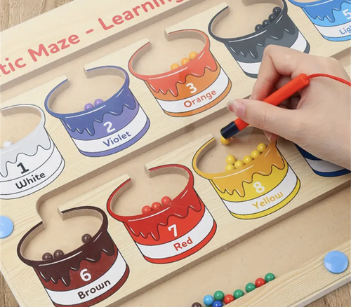 Magnetic Color and Number Maze,