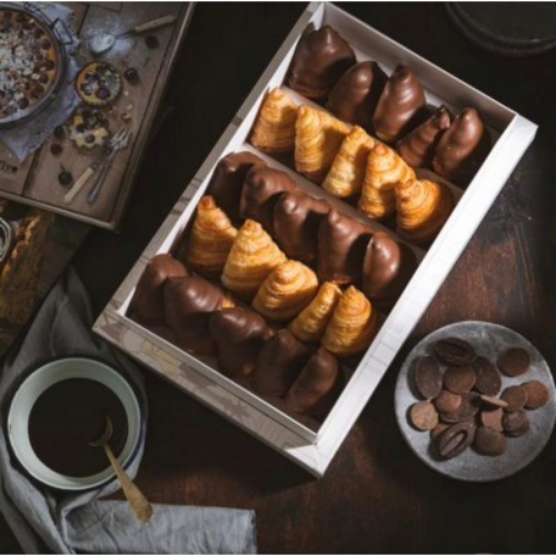 Fati - box contains 15 pcs of half chocolate croissant and 10 pcs of plain croissant