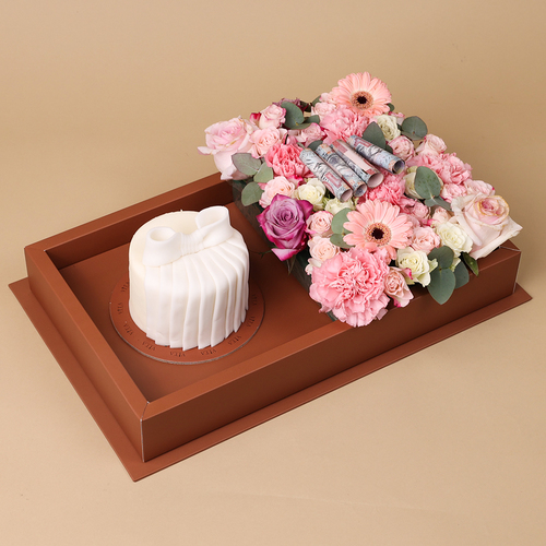grom - Box containing mixed flower with cake and amount of money as per request