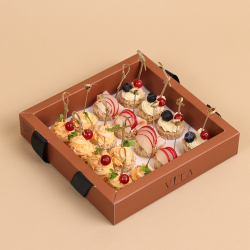sirio - box contains 16 pcs od canapes with flavors ( cheeses and turky)