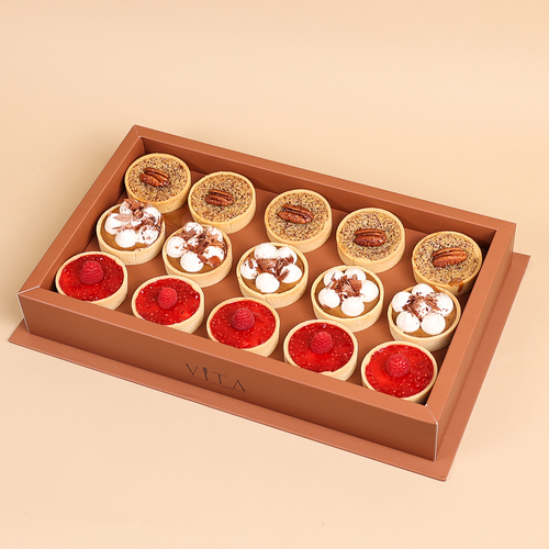 Mini Tart - A box that contains tart with flavors of pecan, cheese cake, banofi).