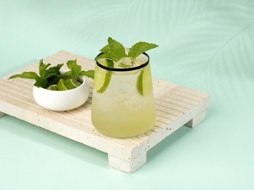 Classic mojito - Made with fresh mint, sugar syrup, zesty lime with cooling soda water