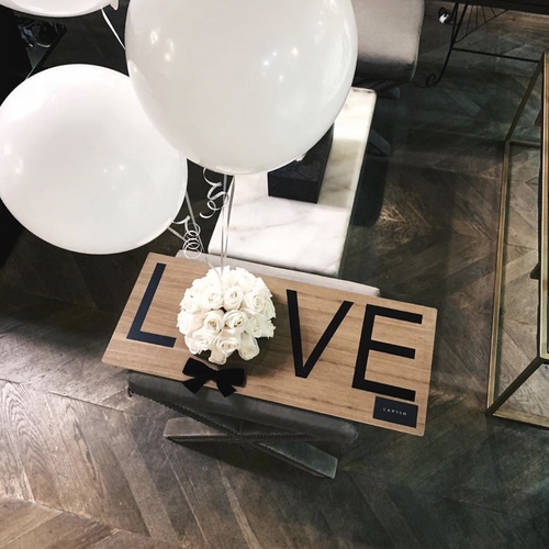 Lavish Flowers - Love Board - Love board contains 25-30 roses and 2 balloons.