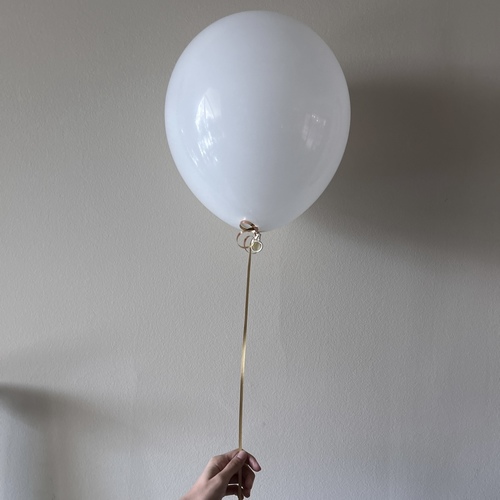 White  standard balloon