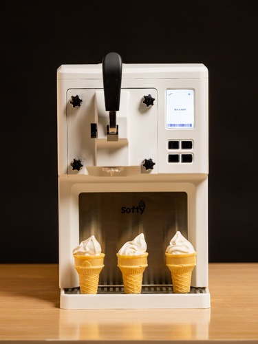 Owjar - ICE CREAM MACHINE SMALL #822 - Small in size and could be placed on top of a table.
LCD display to display the working status.
Storage capacity up to 1.5 liters.
Manual handle for controlling the dispense of ice cream.
A container for distillation is easy to disassemble and cleaning.
Easy disassembly of internal parts for cleaning.
Smart timer from 40 to 60 Minutes.
Dimensions 517*280*420 mm
Weight 6.7 kg
Voltage 240-220 volts
Frequency 50-60 Hz
With a capacity of 250 watts