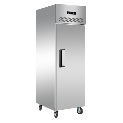 one full door upright freezer #905 - one full door upright freezer
220V50HZ
 -5~-20℃
Power  420 w
size: 620*760*1980mm
air cooling
S/S304 for in and out, normal white rack
Cubigel compressor, Gas: R290a,
wheels , Big controller,